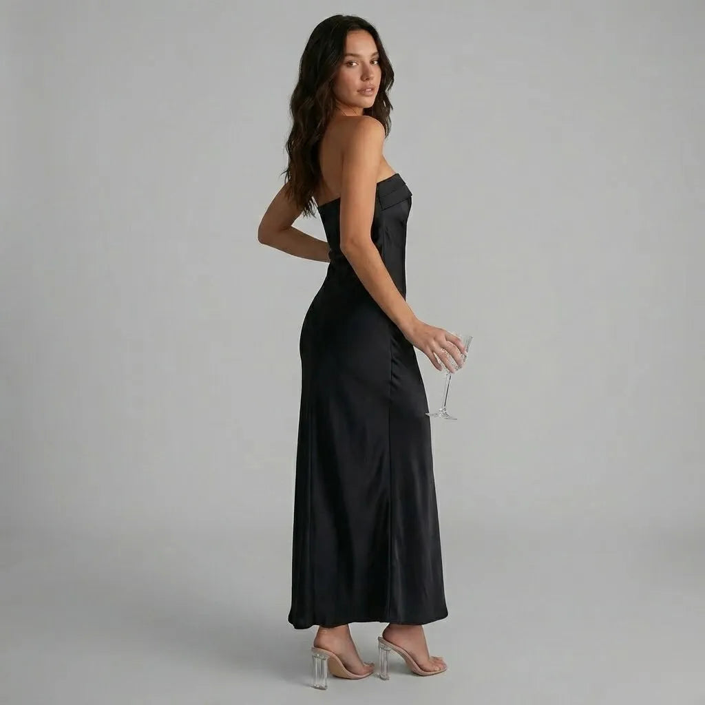 Vestido longo acetinado em mistura de viscose | Corte justo | Elegância minimalista