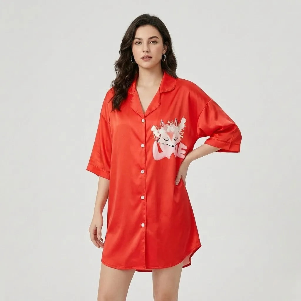 Vestido camiseiro estampado em tecido leve | Corte solto | Estilo casual expressivo