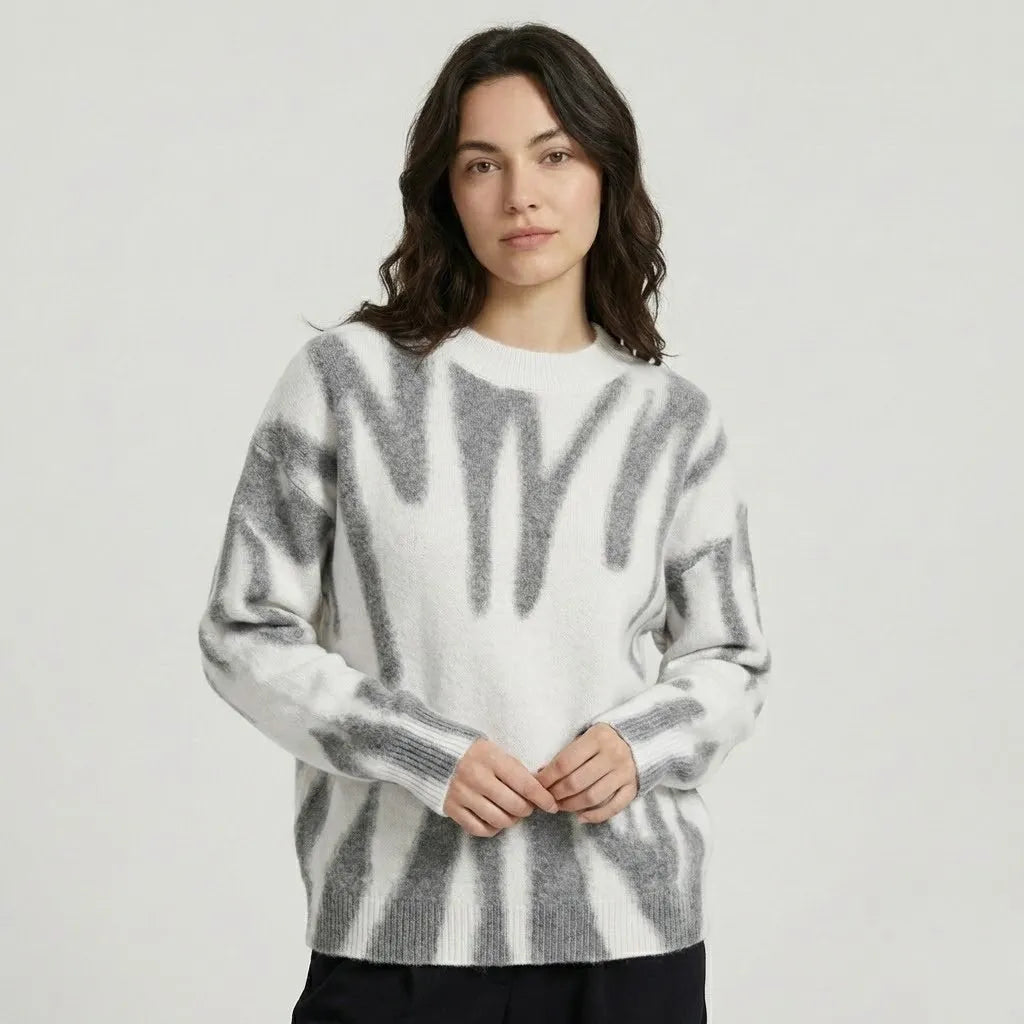 Camisola oversized em malha com padrão orgânico | Corte amplo | Estilo urbano descontraído