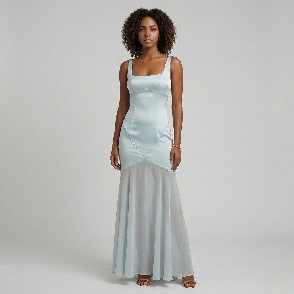 Vestido Comprido com Saia Fluida em Camadas para Eventos Elegantes