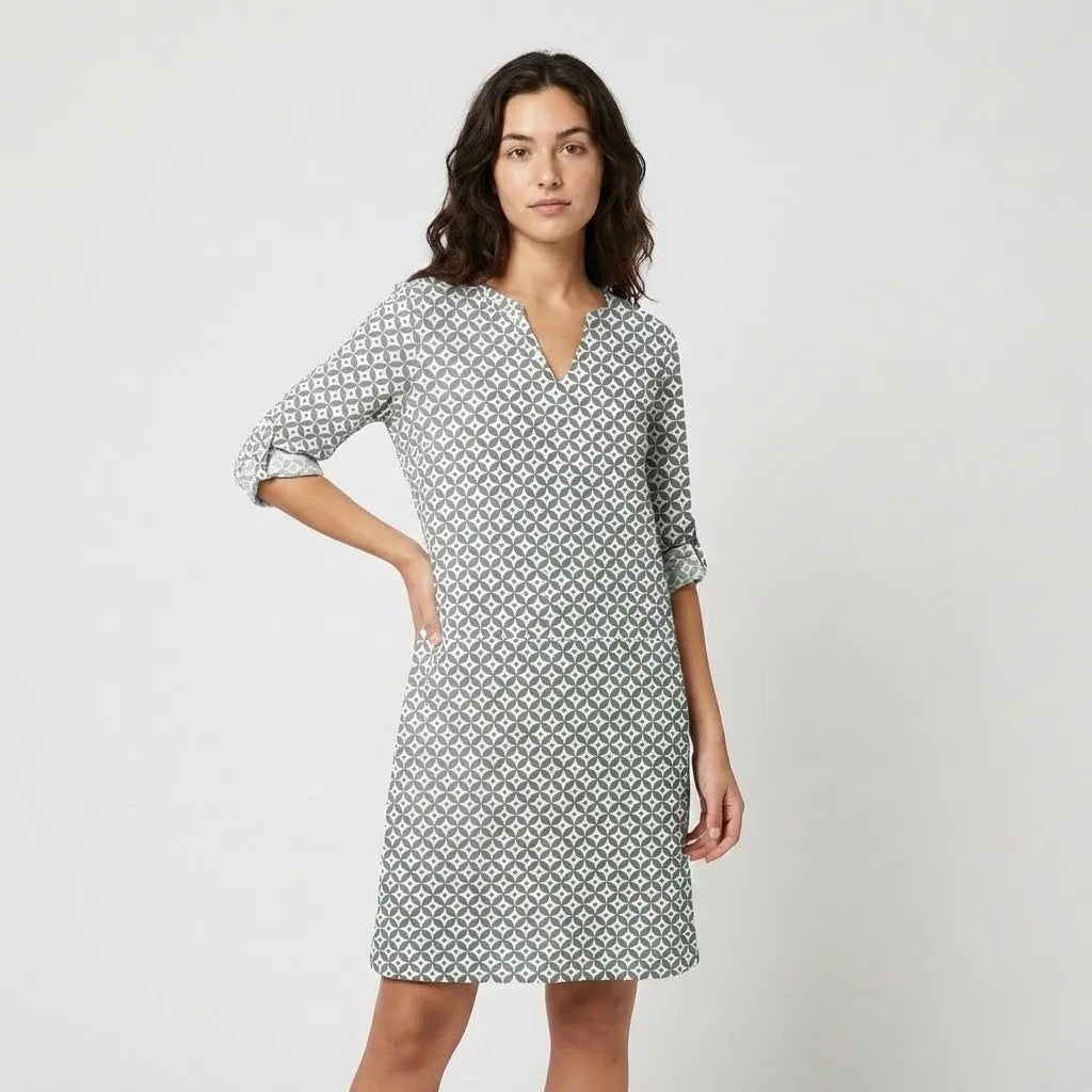 Vestido Curto Estampado | Decote em V | Viscose Leve